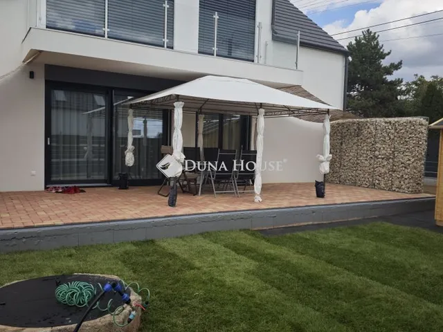 Eladó lakás Balatonalmádi 115 nm