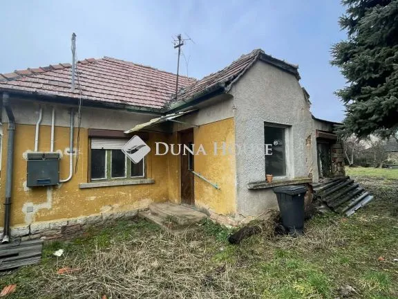 Eladó telek Balatonfüred 665 nm