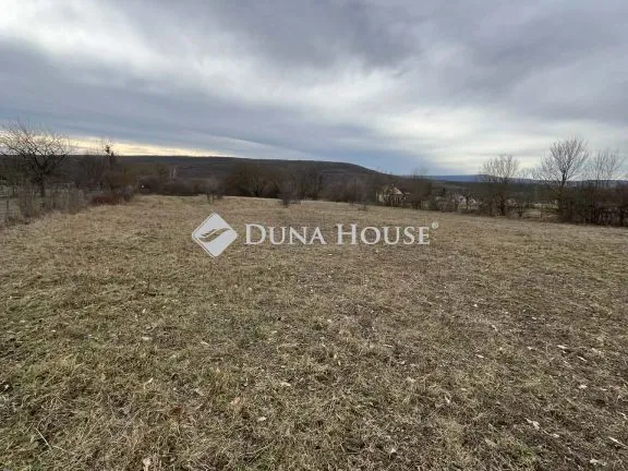 Eladó telek Pula 7276 nm