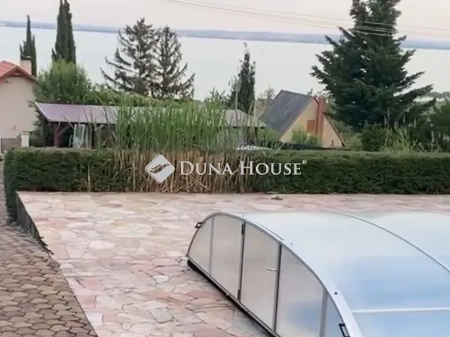 Eladó telek Alsóörs 1425 nm