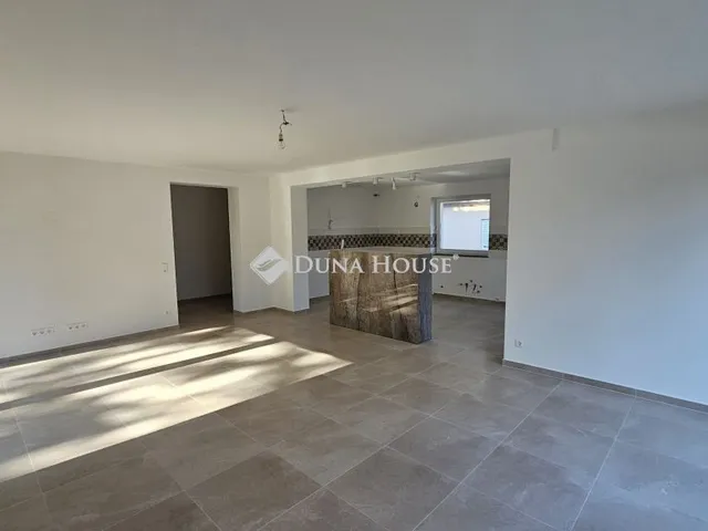 Eladó ház Siófok 220 nm