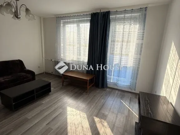 Eladó lakás Veszprém 85 nm