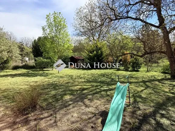 Eladó üdülő és hétvégi ház Balatonkenese 116 nm