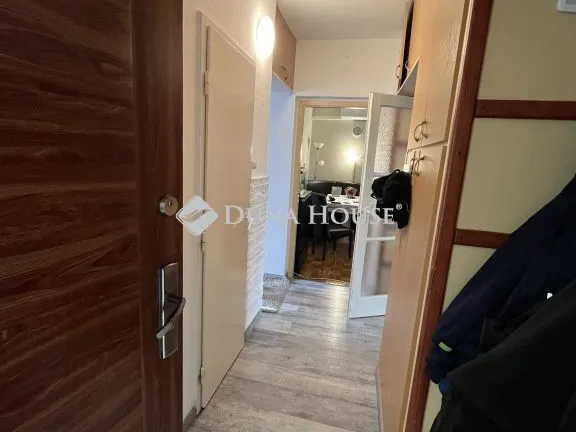 Eladó lakás Veszprém 62 nm