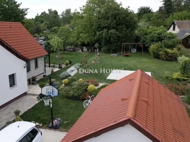 Eladó ház Litér 159 nm