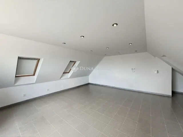 Eladó ház Balatonalmádi 248 nm