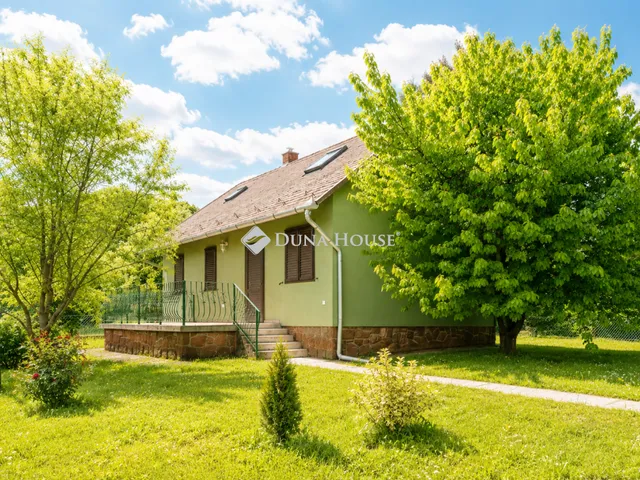 Eladó ház Balatonalmádi 180 nm