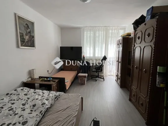 Eladó lakás Pétfürdő 48 nm