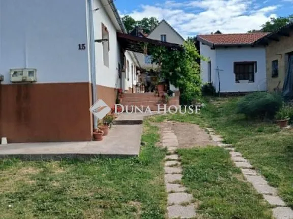 Eladó ház Lovas, Malomvölgy utca 165 nm