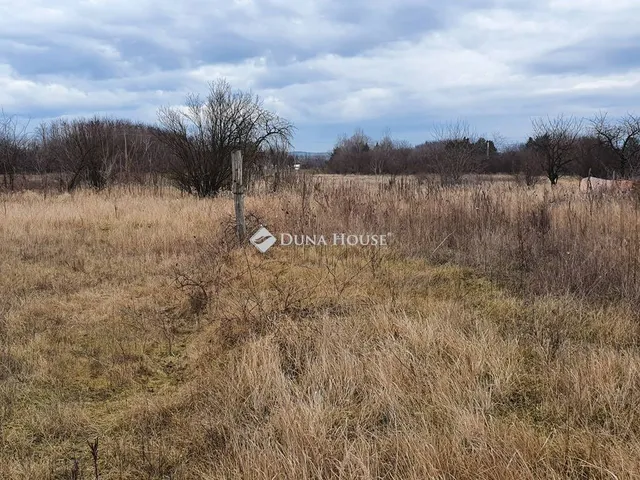 Eladó telek Albertirsa 3748 nm