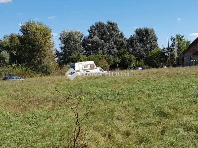 Eladó telek Gyál 847 nm