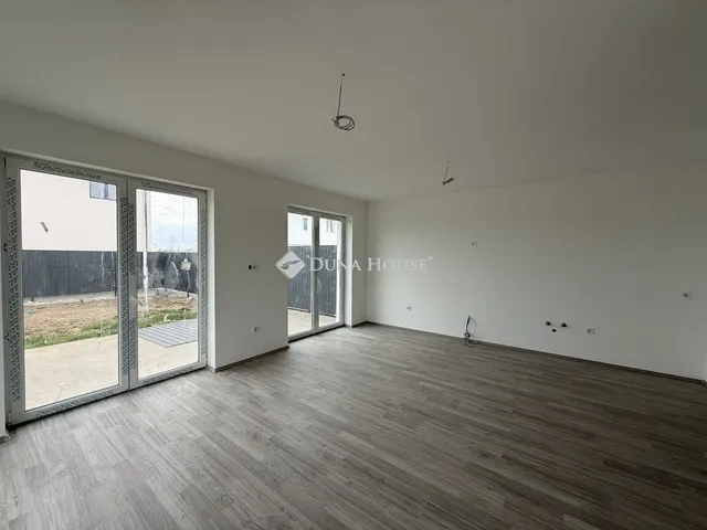 Eladó ház Budapest XVIII. kerület 141 nm