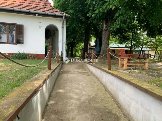 Eladó ház Ráckeve 360 nm