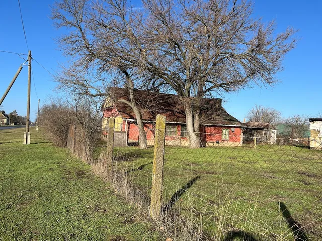 Eladó ház Derekegyház 70 nm