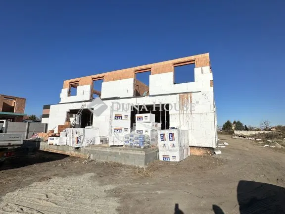 Eladó ház Budapest XVIII. kerület 141 nm