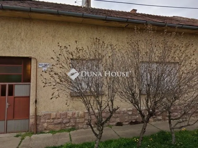 Eladó ház Gyöngyös 107 nm
