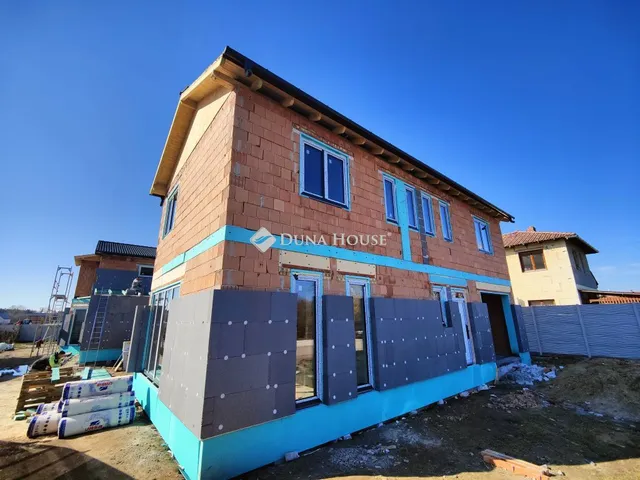 Eladó ház Budapest XVIII. kerület 150 nm