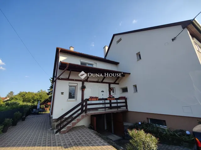 Eladó ház Szentendre 190 nm