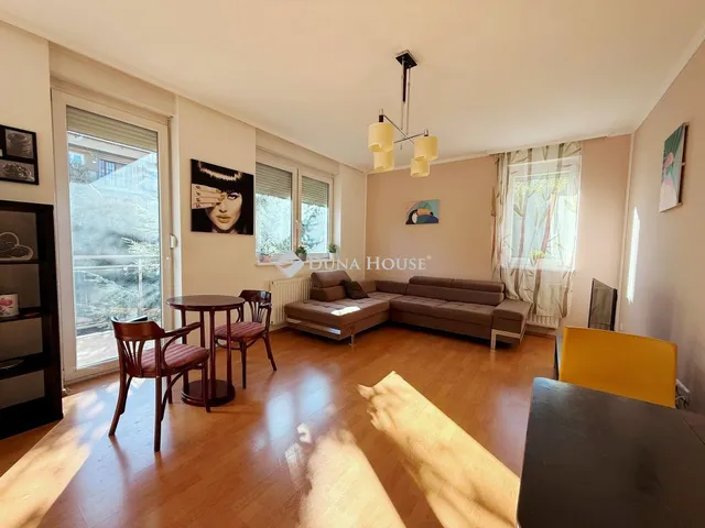 Eladó lakás Budapest X. kerület 71 nm