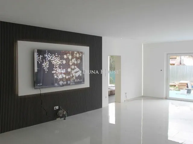 Eladó ház Budakalász 171 nm