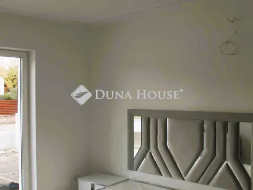 Eladó ház Budakalász 171 nm