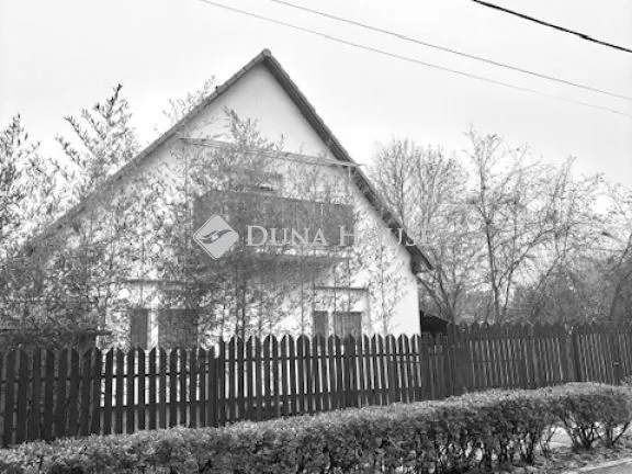 Eladó ház Budapest XVIII. kerület 270 nm