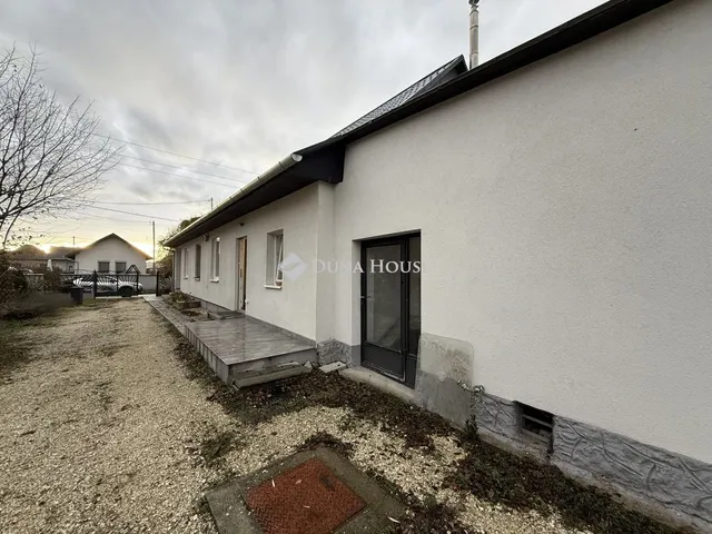 Eladó ház Dabas 90 nm