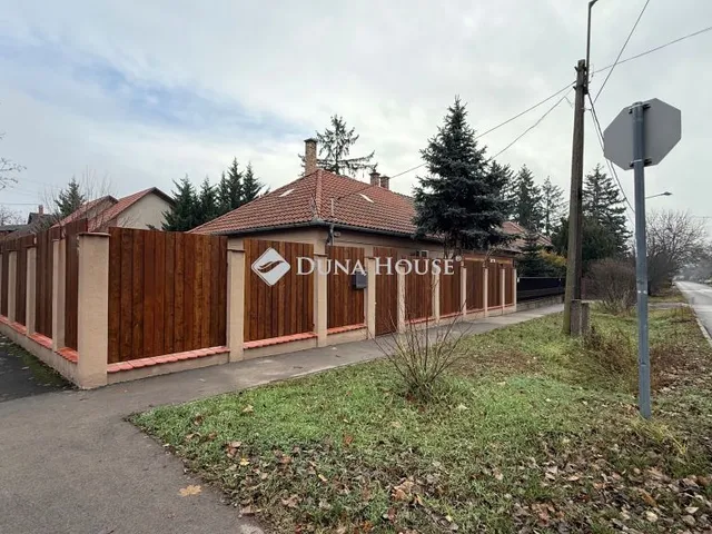 Eladó ház Budapest XVIII. kerület 97 nm