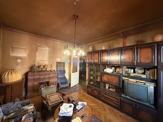 Eladó lakás Budapest III. kerület 58 nm