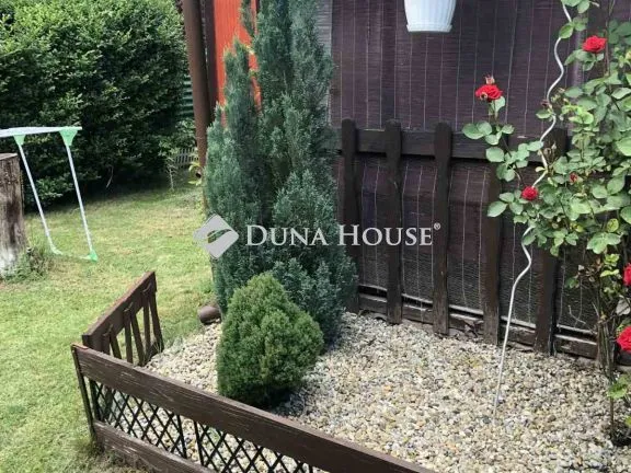 Eladó üdülő és hétvégi ház Tóalmás 30 nm