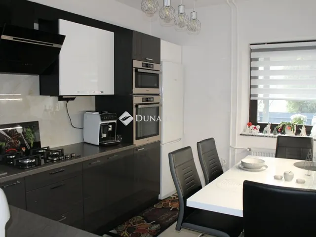 Eladó ház Gyöngyös 185 nm