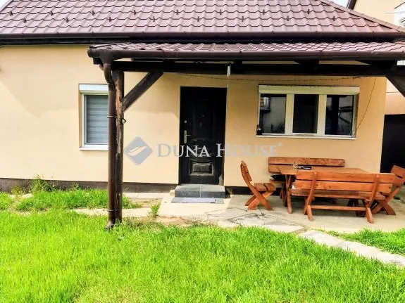 Eladó ház Kerepes, Vörösmarty utca 170 nm