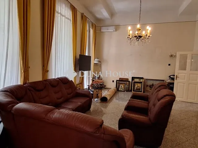 Kiadó lakás Budapest VI. kerület 101 nm