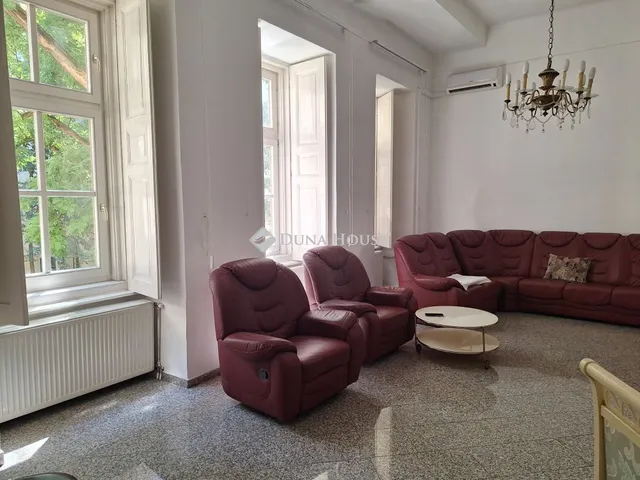 Kiadó lakás Budapest VI. kerület 101 nm