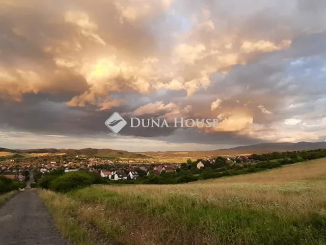 Eladó telek Bátonyterenye 1318 nm