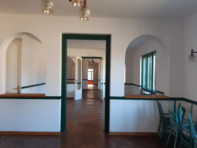 Eladó kereskedelmi és ipari ingatlan Balatonszemes 475 nm