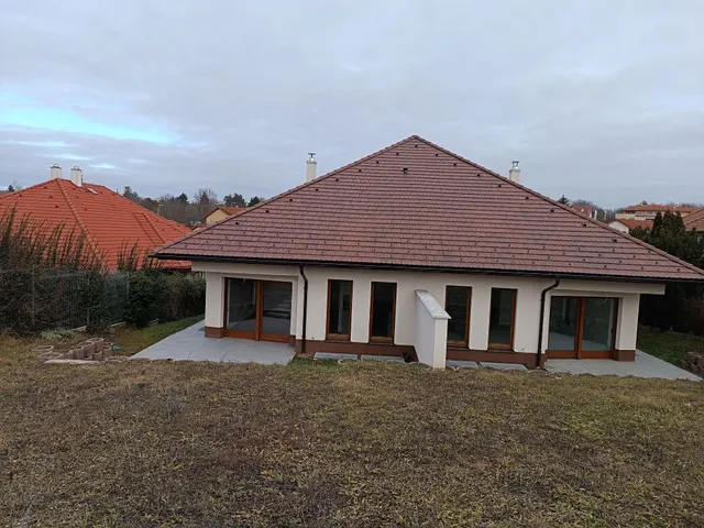 Eladó ház Veszprém 209 nm