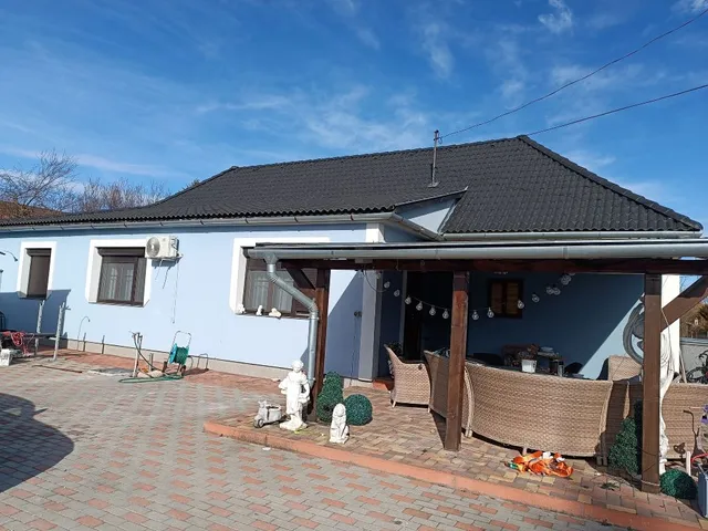 Eladó ház Herend 117 nm