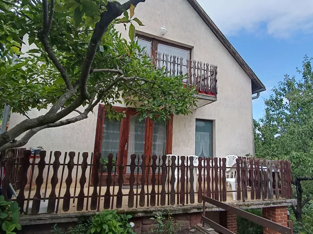 Eladó ház Balatonalmádi 140 nm