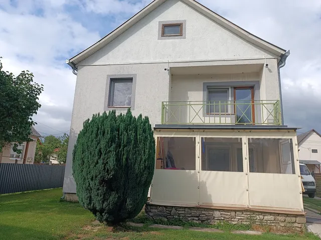 Eladó ház Herend 140 nm