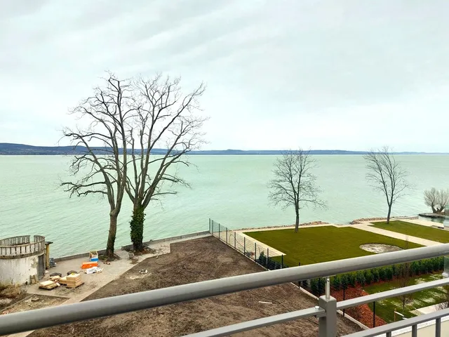 Eladó lakás Balatonboglár 76 nm