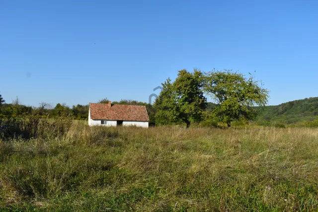 Eladó üdülő és hétvégi ház Hollád 35 nm