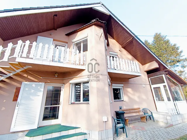 Eladó üdülő és hétvégi ház Balatonberény 90 nm