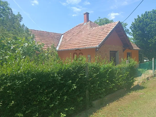 Eladó ház Nikla 75 nm