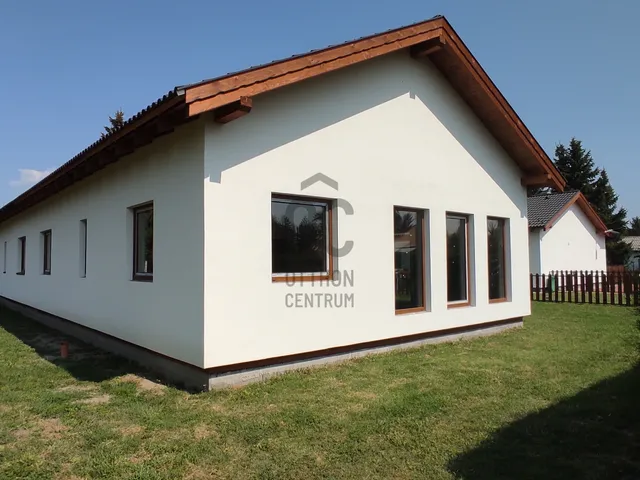 Eladó üdülő és hétvégi ház Balatonmáriafürdő 77 nm