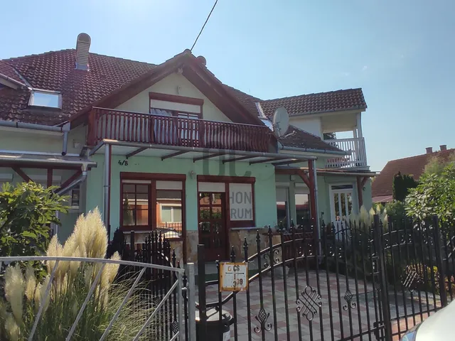 Eladó üdülő és hétvégi ház Balatonmáriafürdő 120 nm