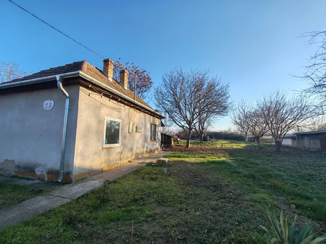 Eladó ház Balatonberény 45 nm