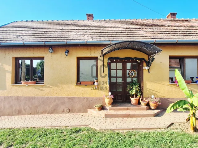 Eladó ház Vése 110 nm