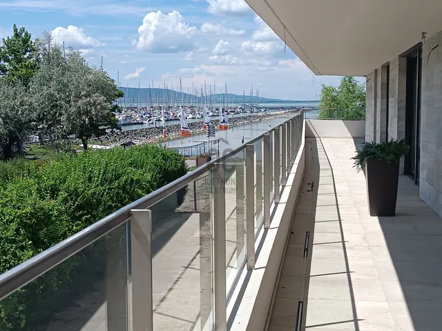 Eladó üdülő és hétvégi ház Balatonfenyves 45 nm