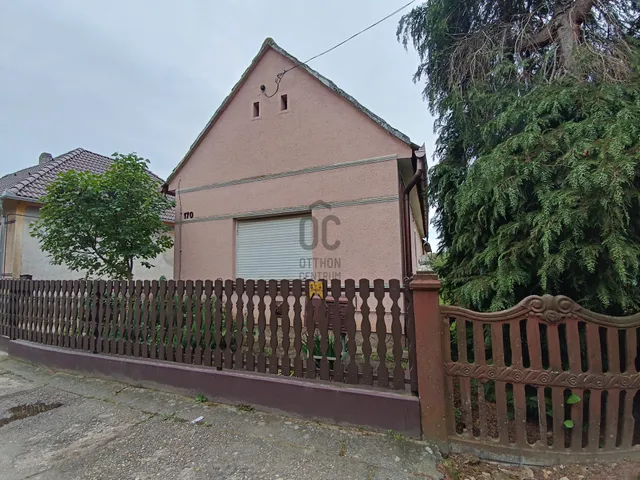 Eladó ház Inke 105 nm